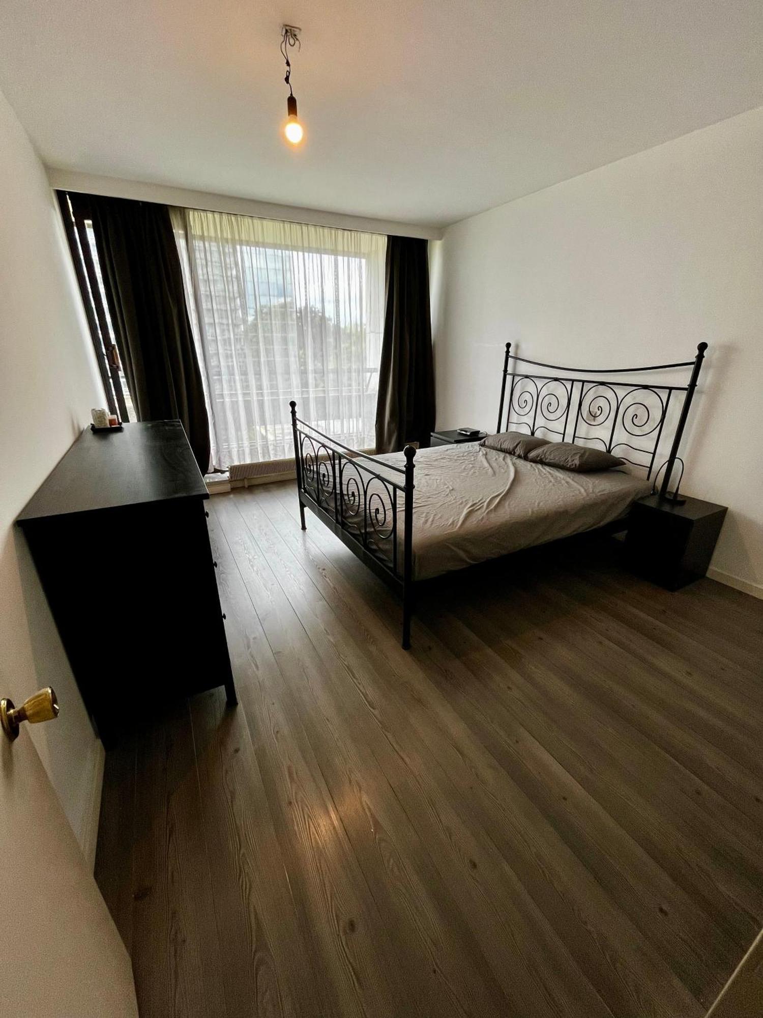 Big Apartment With Parking In Antwerpen Exterior foto