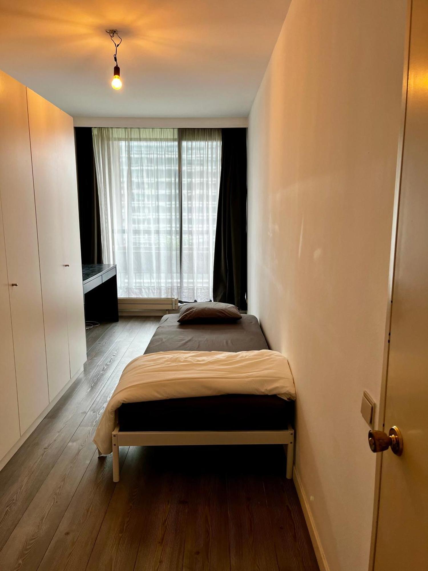 Big Apartment With Parking In Antwerpen Exterior foto