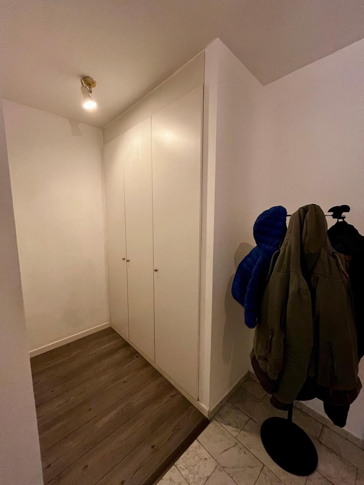 Big Apartment With Parking In Antwerpen Exterior foto