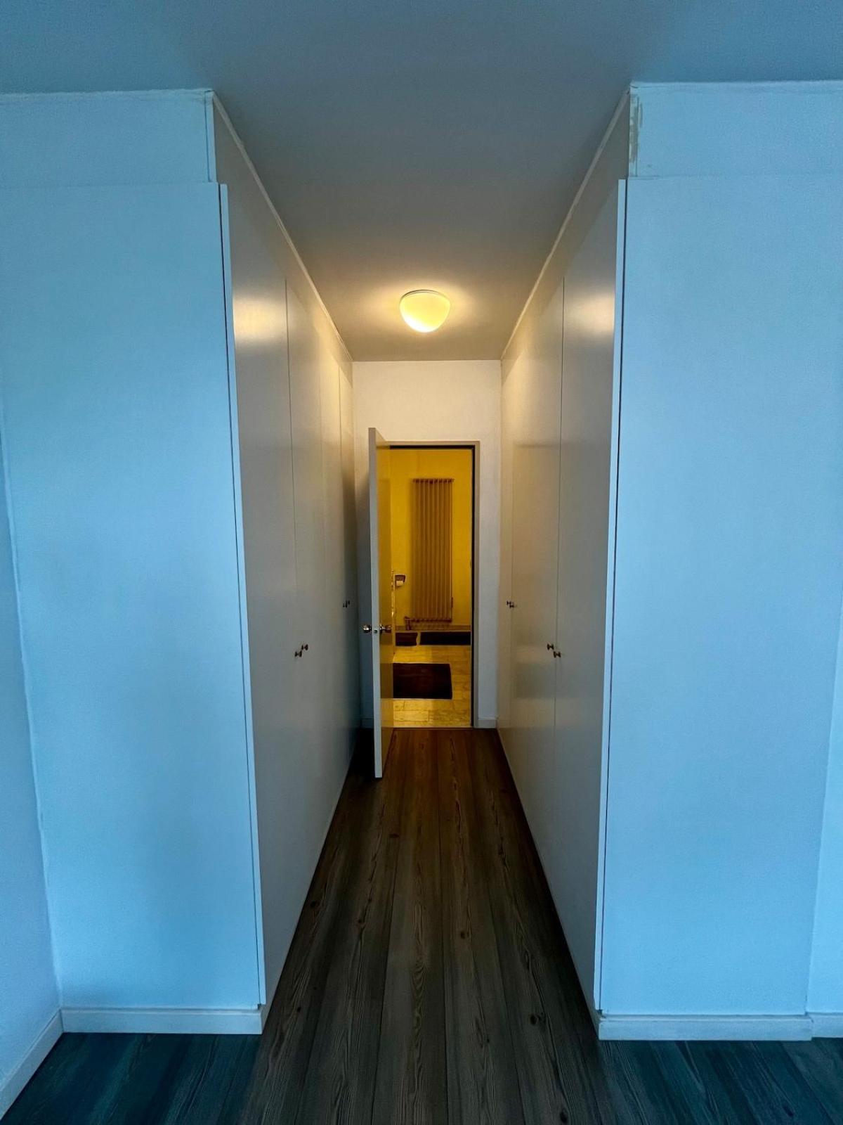 Big Apartment With Parking In Antwerpen Exterior foto