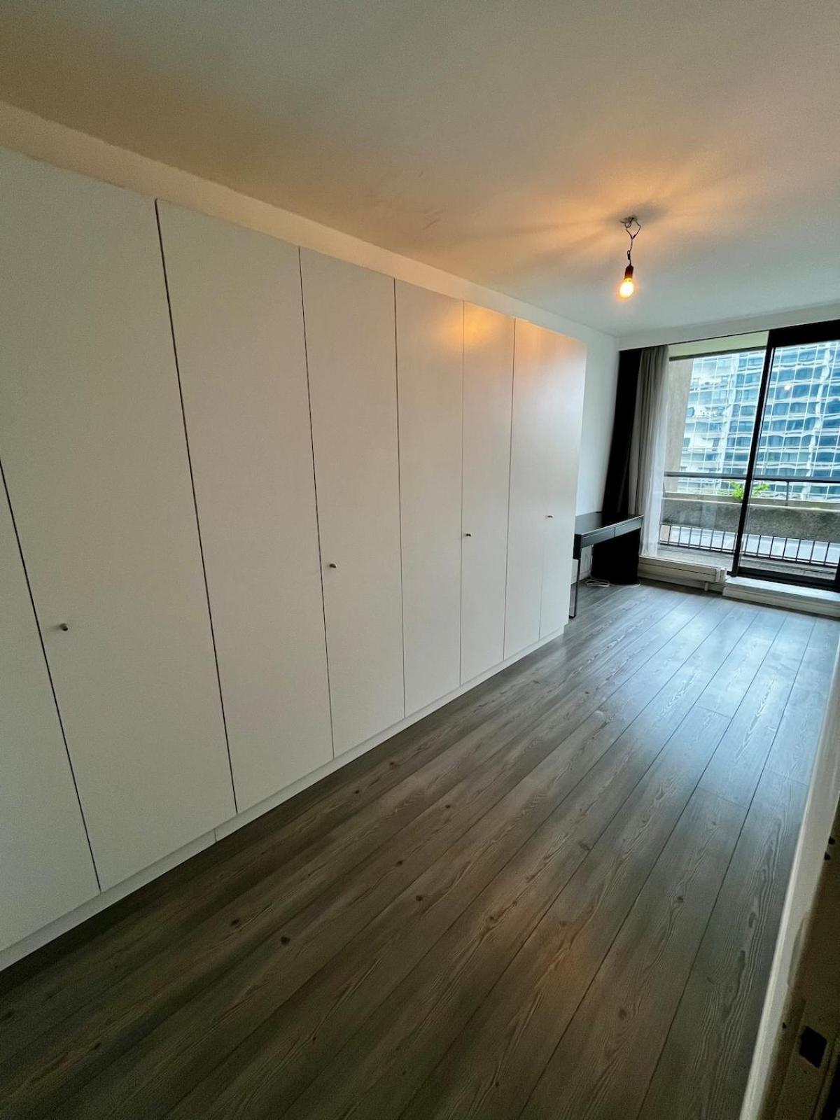 Big Apartment With Parking In Antwerpen Exterior foto